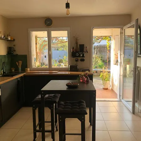 Holiday home Bright And Quiet House With Two Gardens North Shade And South Sun